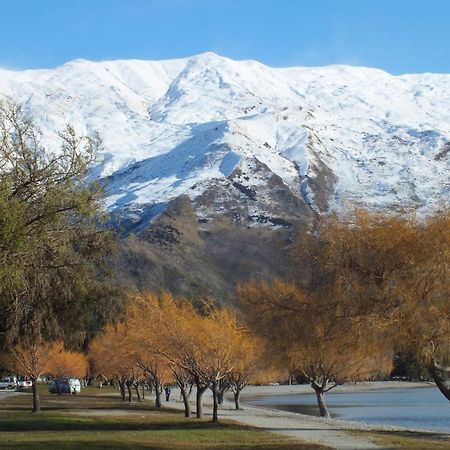 Wanaka Alpine Lodge エクステリア 写真